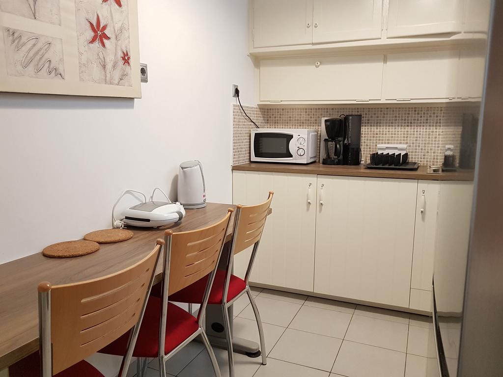Errathens Apartments - Athens Center Εξωτερικό φωτογραφία